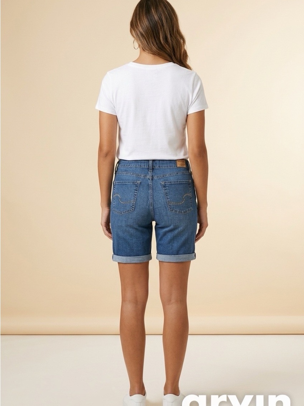 Signature by Levi Strauss Mid-Rise Rolled Hem Jean Shorts - Blue 14 W32